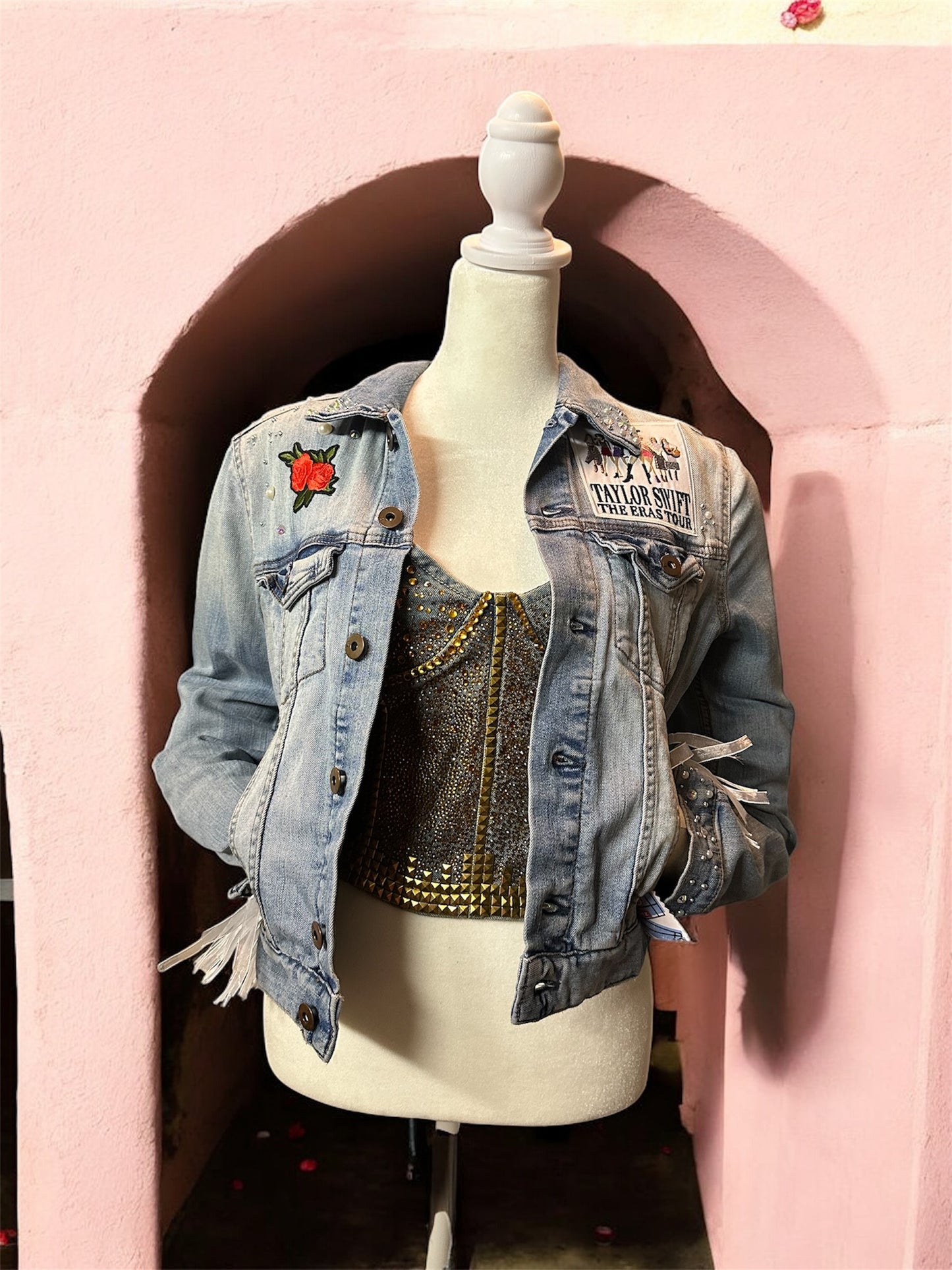 Taylor swift fandom jacket size 6