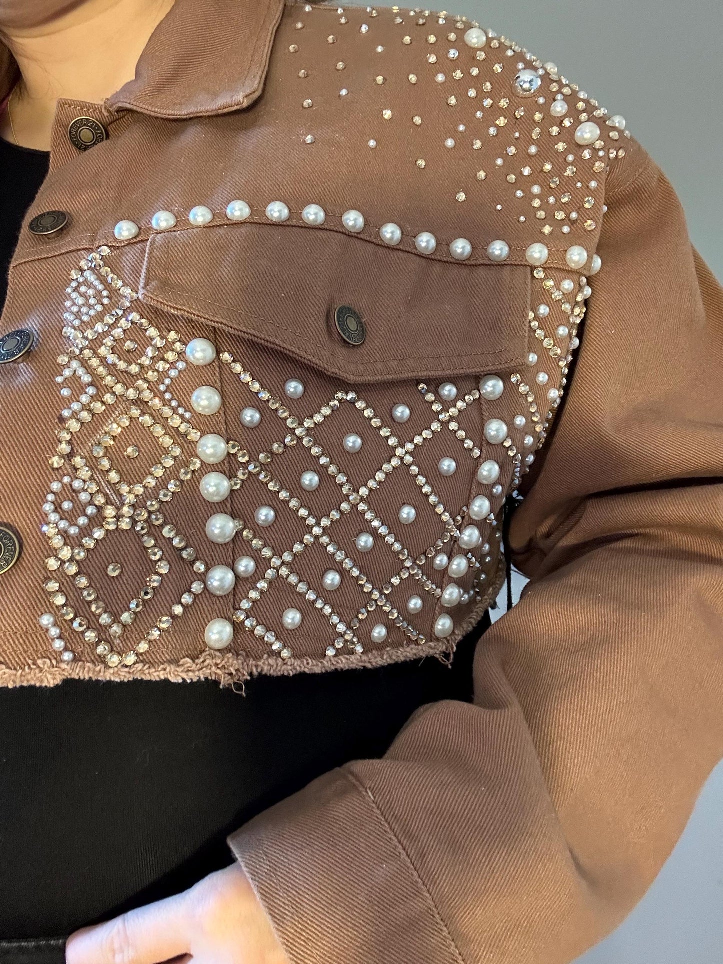 Rhinestone And Pearls Bedazzled Jean Jacket Cropped jacket size small