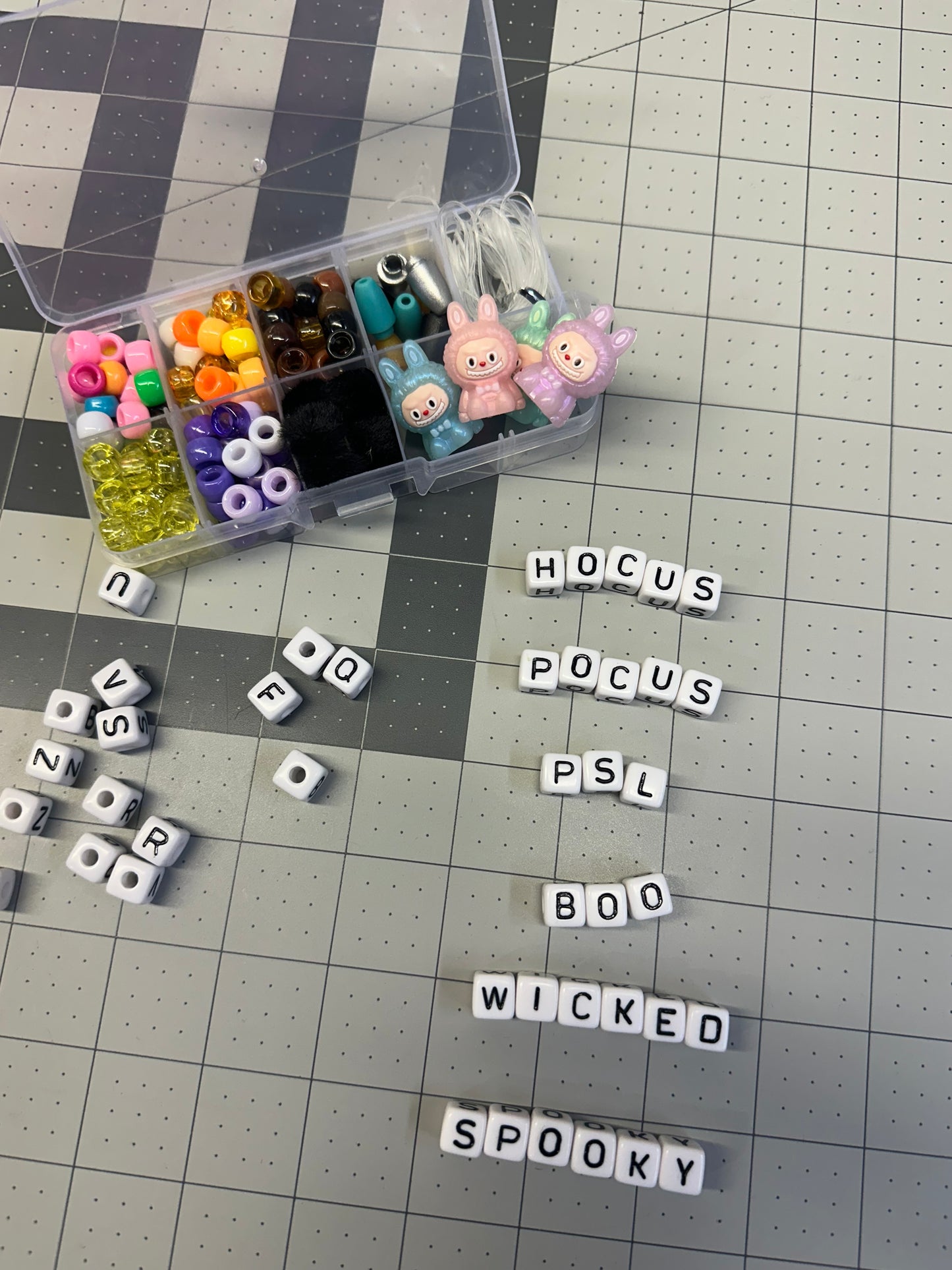 Halloween Pony Bead Kit (ages 5+)